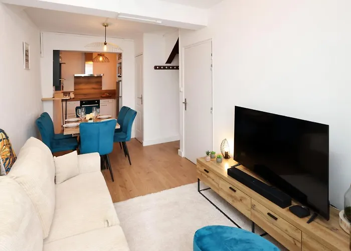 Le Pied A Terre De La Cite - Parking Au Pied De La Cite Apartament
